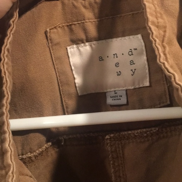 Tan bomber jacket - Picture 5 of 6